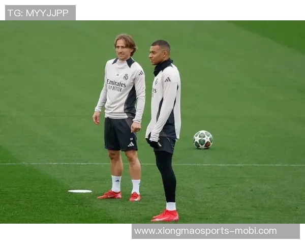 前体能教练解析姆巴佩伤病原因强调力量训练对运动员的重要性